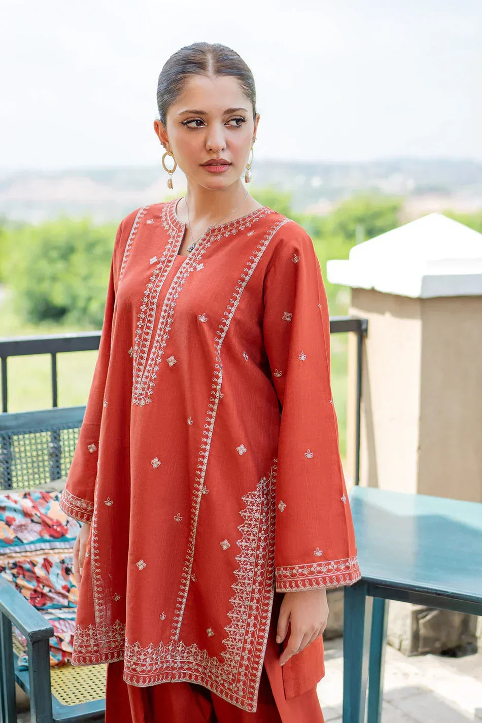 URGE 2-Piece Embroidered Lawn Suit |