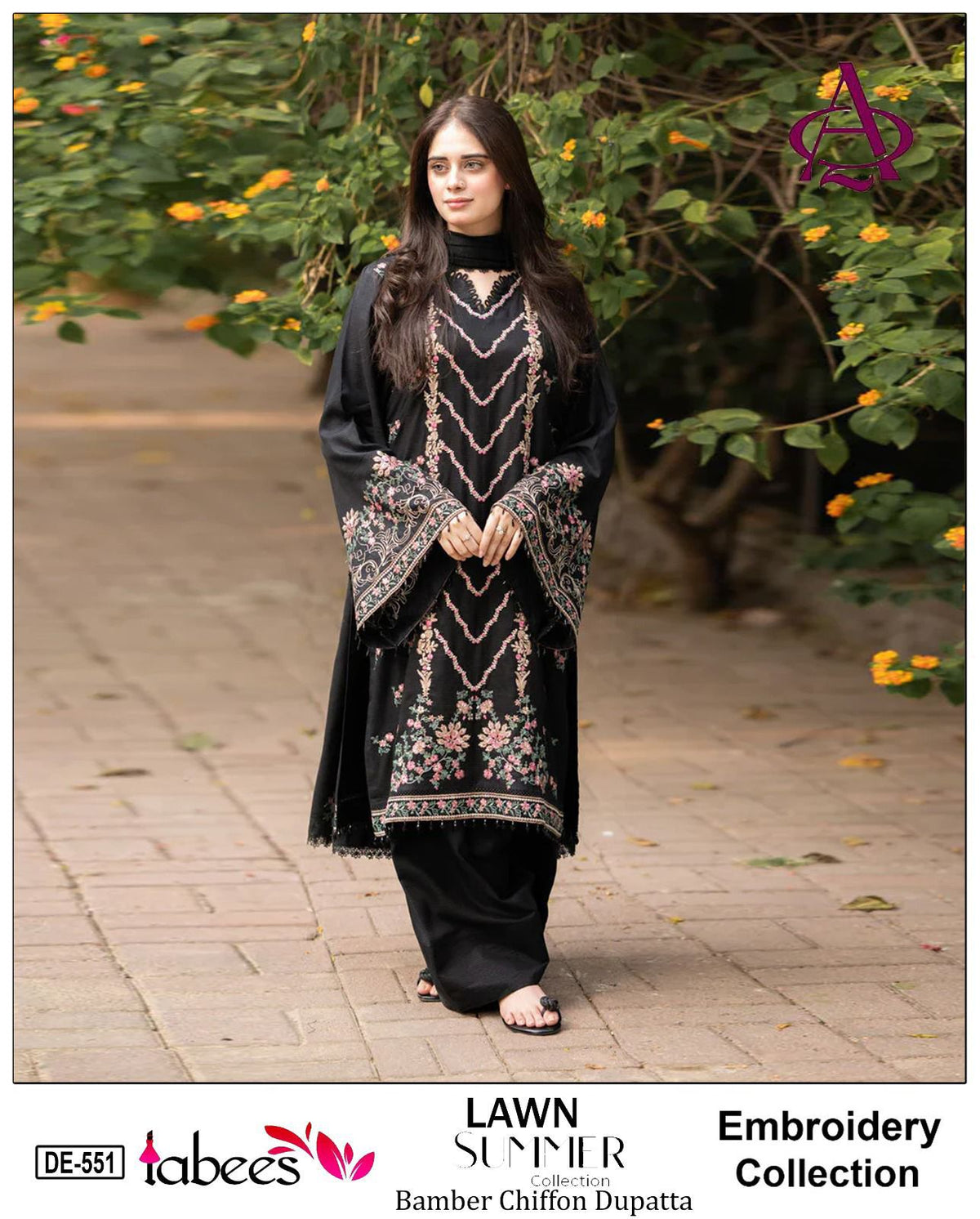 Lawn here Eid collection 
3pc suit
Brand name: Labees